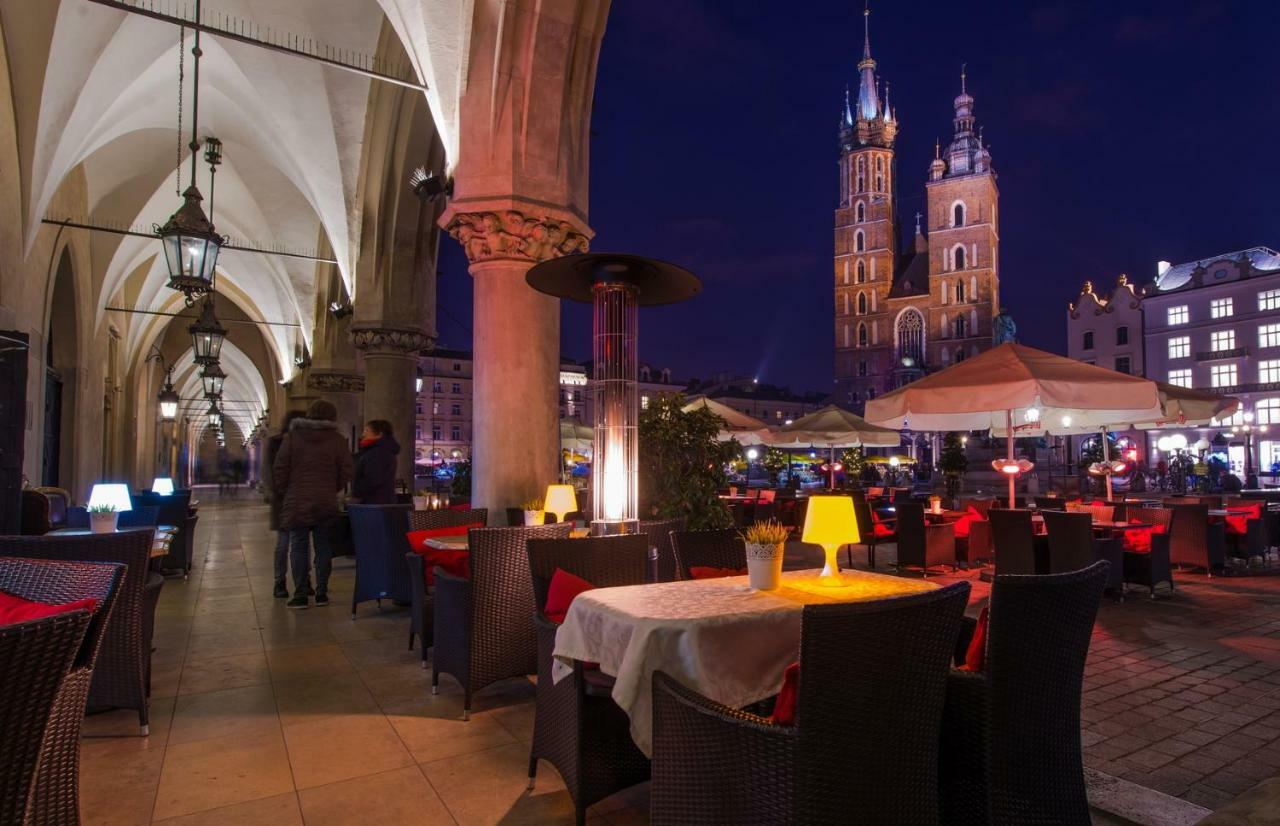 Leo Apartments Main Square Cracovia Exterior foto